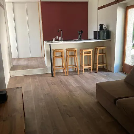 Studio 2/4 Personnes/jacuzzi Apartamento Brignais